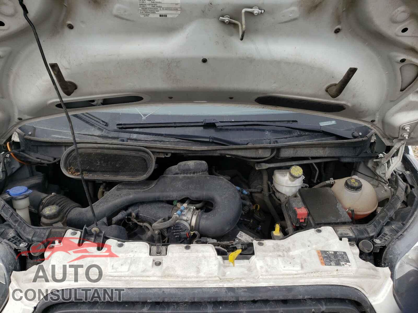 FORD TRANSIT CO 2018 - 1FTYR2CM8JKB03191