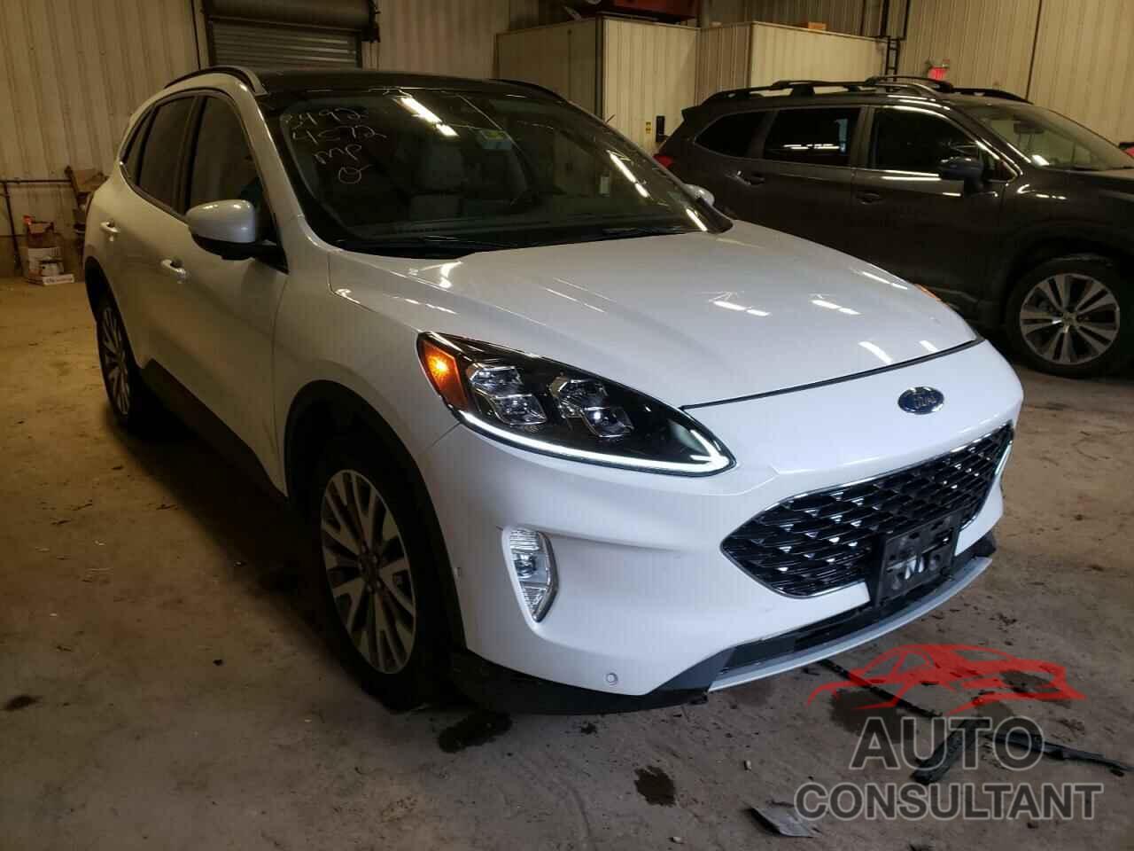 FORD ESCAPE 2020 - 1FMCU9J96LUB08392