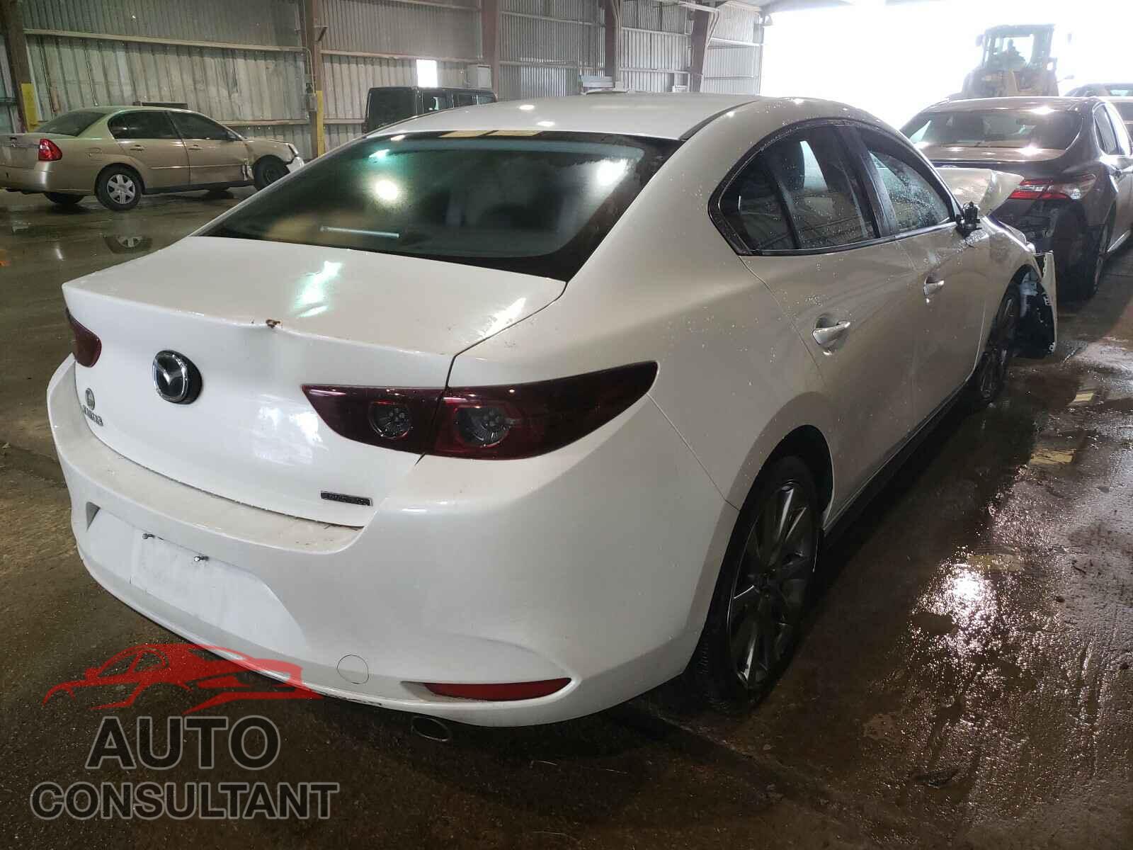 MAZDA 3 2019 - JM1BPACL0K1109877
