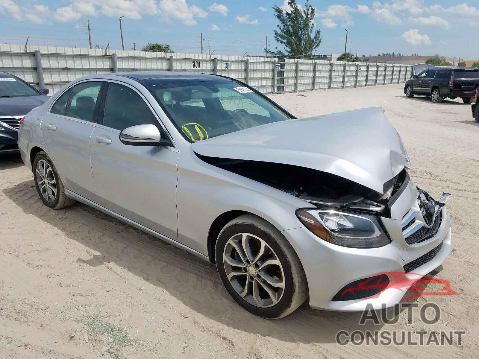 MERCEDES-BENZ C CLASS 2016 - 55SWF4KB7GU098422