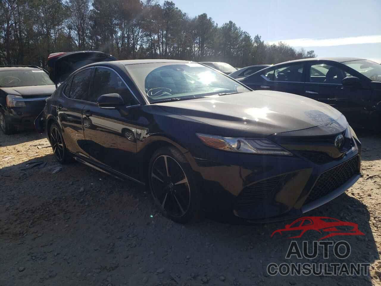 TOYOTA CAMRY 2018 - 4T1B61HK9JU083906