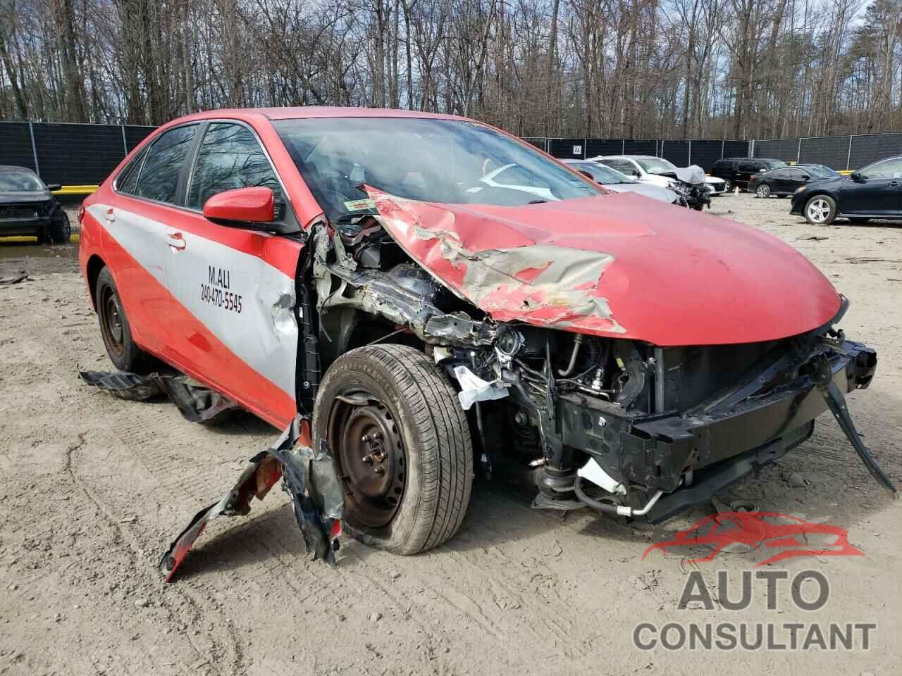 TOYOTA CAMRY 2016 - 4T4BF1FK3GR551694