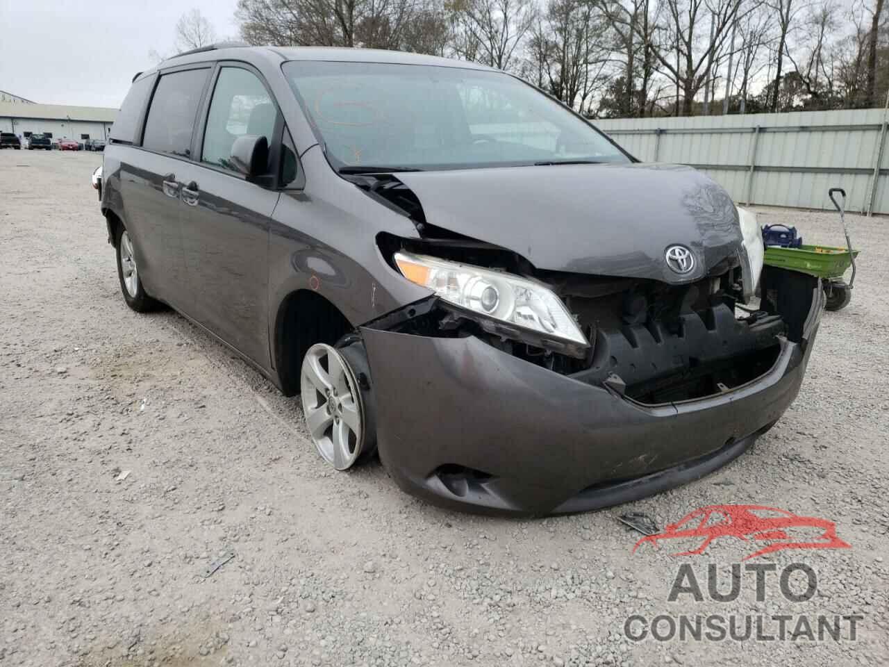 TOYOTA SIENNA 2017 - 5TDKZ3DC7HS824882