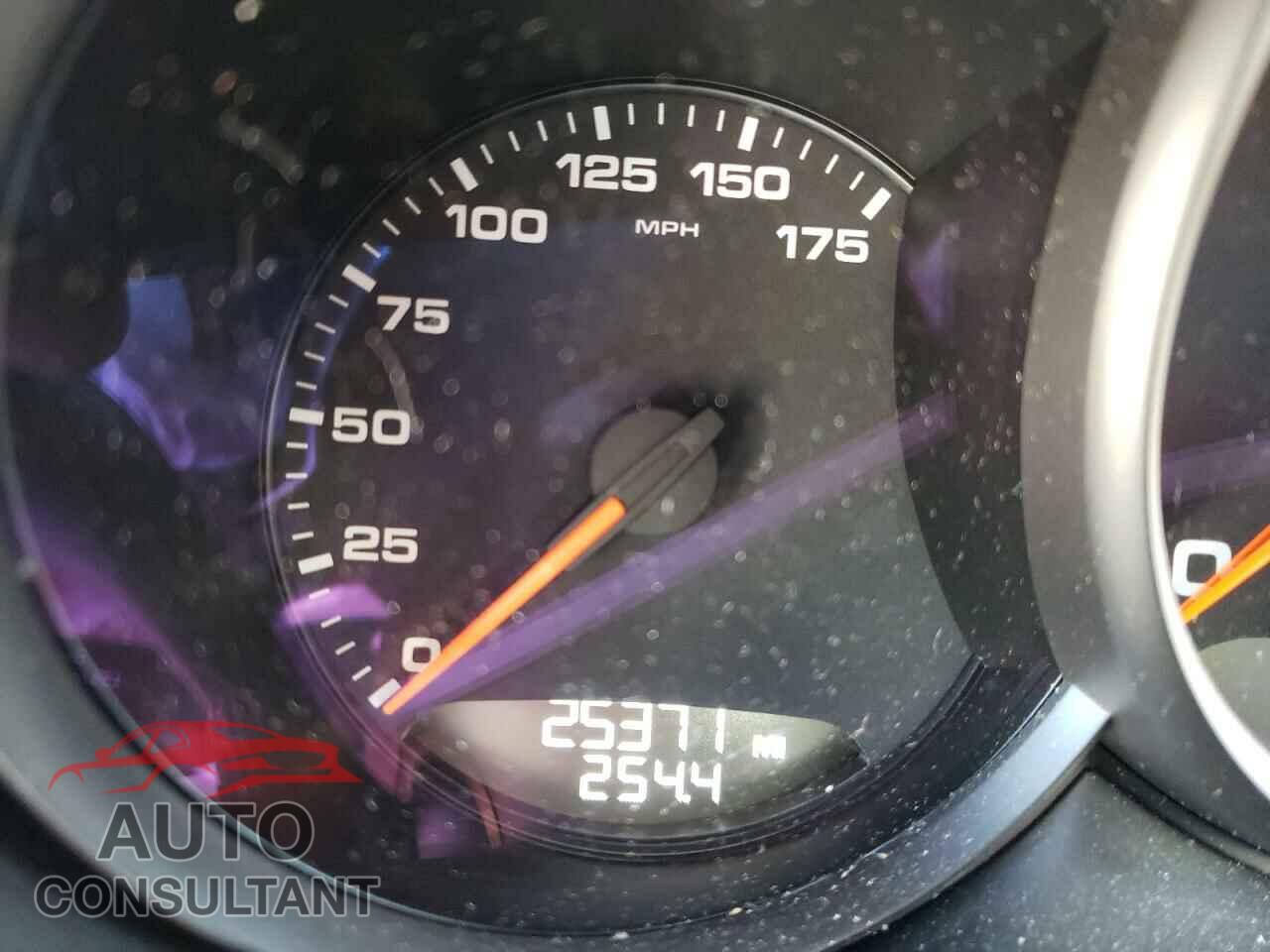 PORSCHE MACAN 2018 - WP1AA2A59JLB08235
