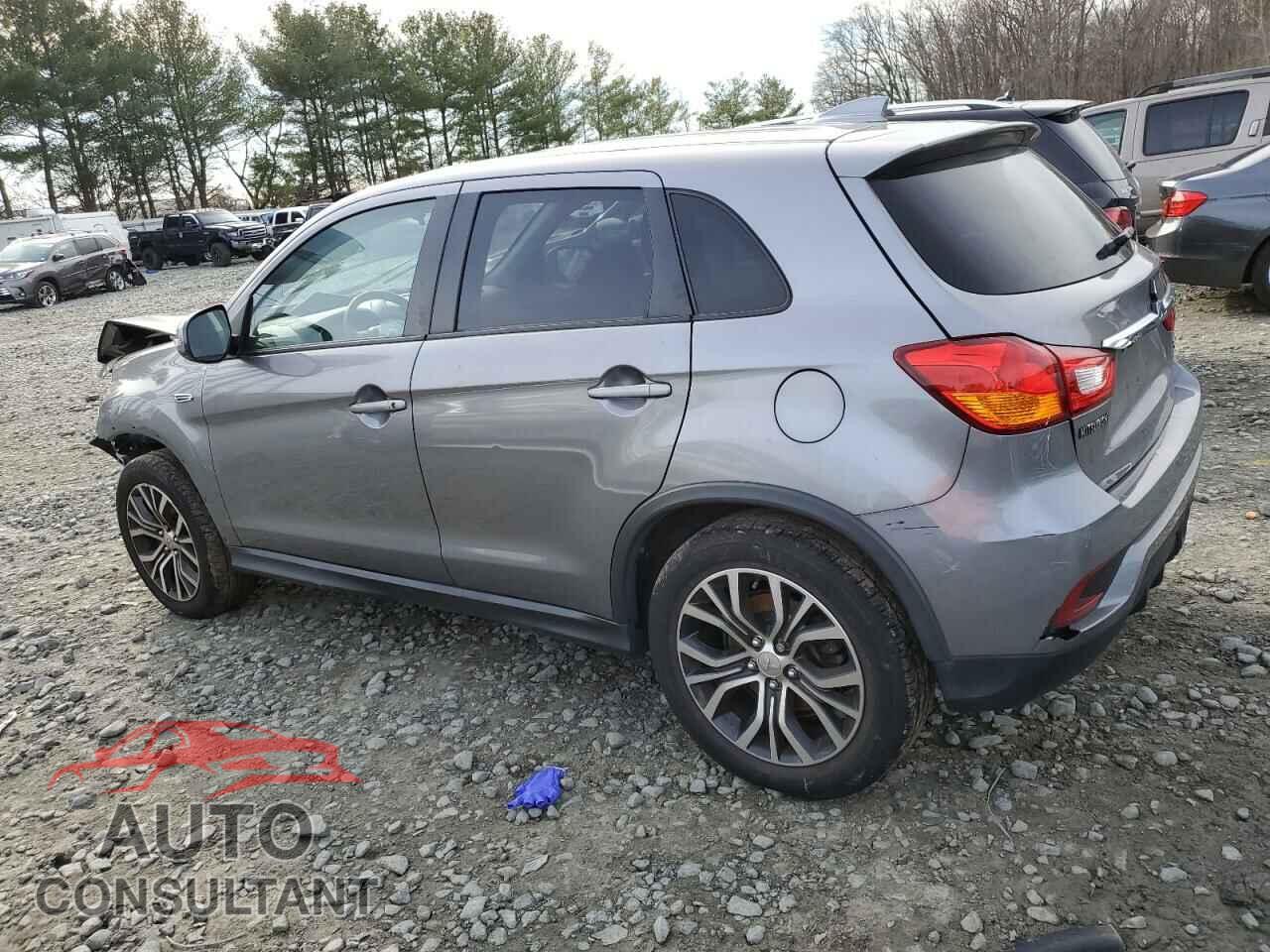 MITSUBISHI OUTLANDER 2018 - JA4AR3AU2JU006674