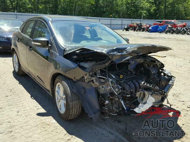 FORD FOCUS 2015 - 1FADP3F22FL329139