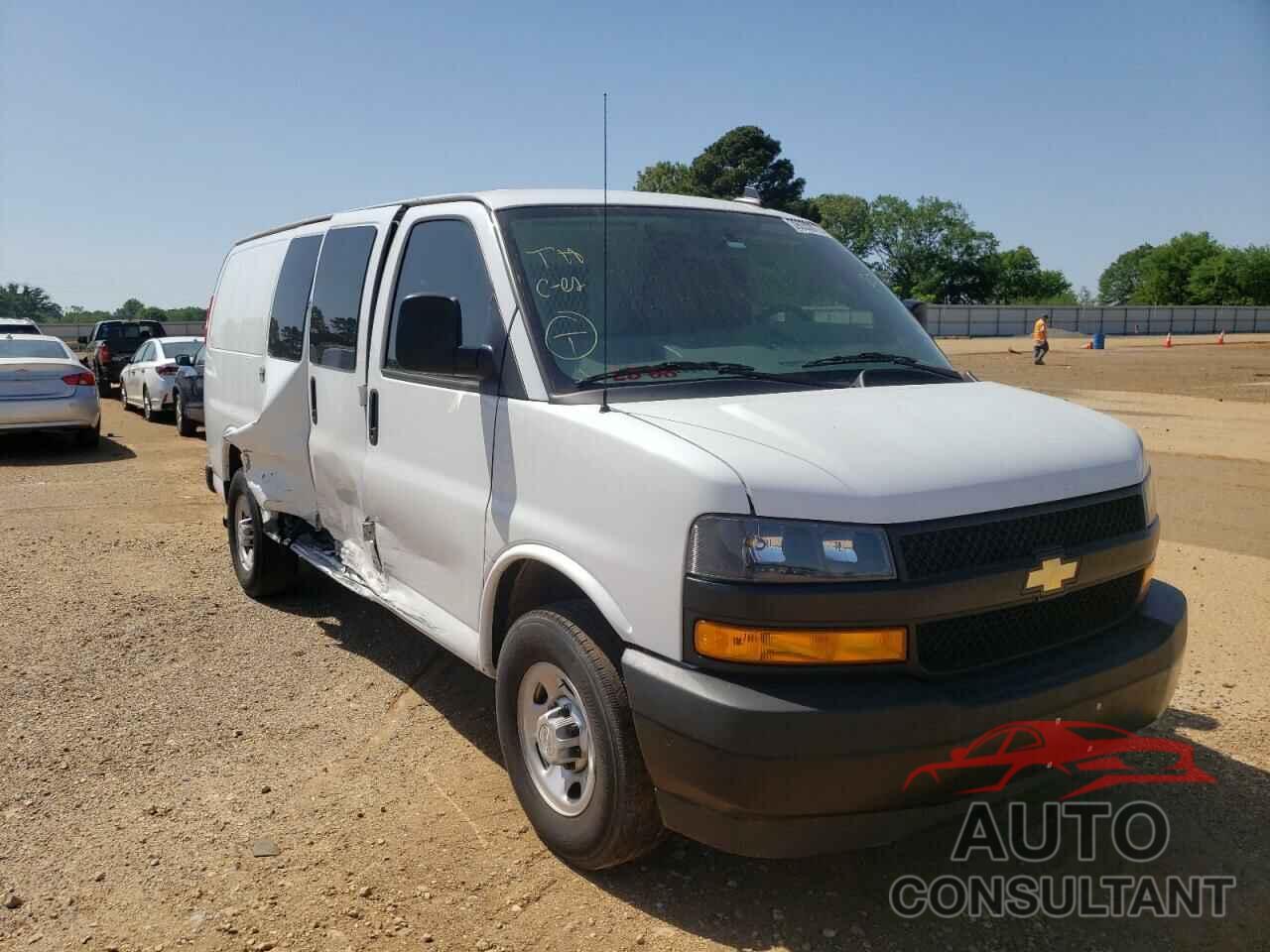 CHEVROLET EXPRESS 2020 - 1GCWGAFG7L1118531