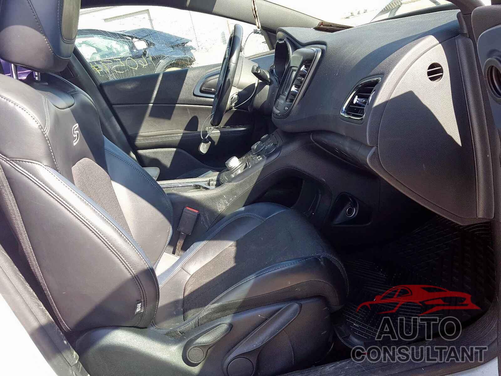 CHRYSLER 200 2015 - 1C3CCCBBXFN635974