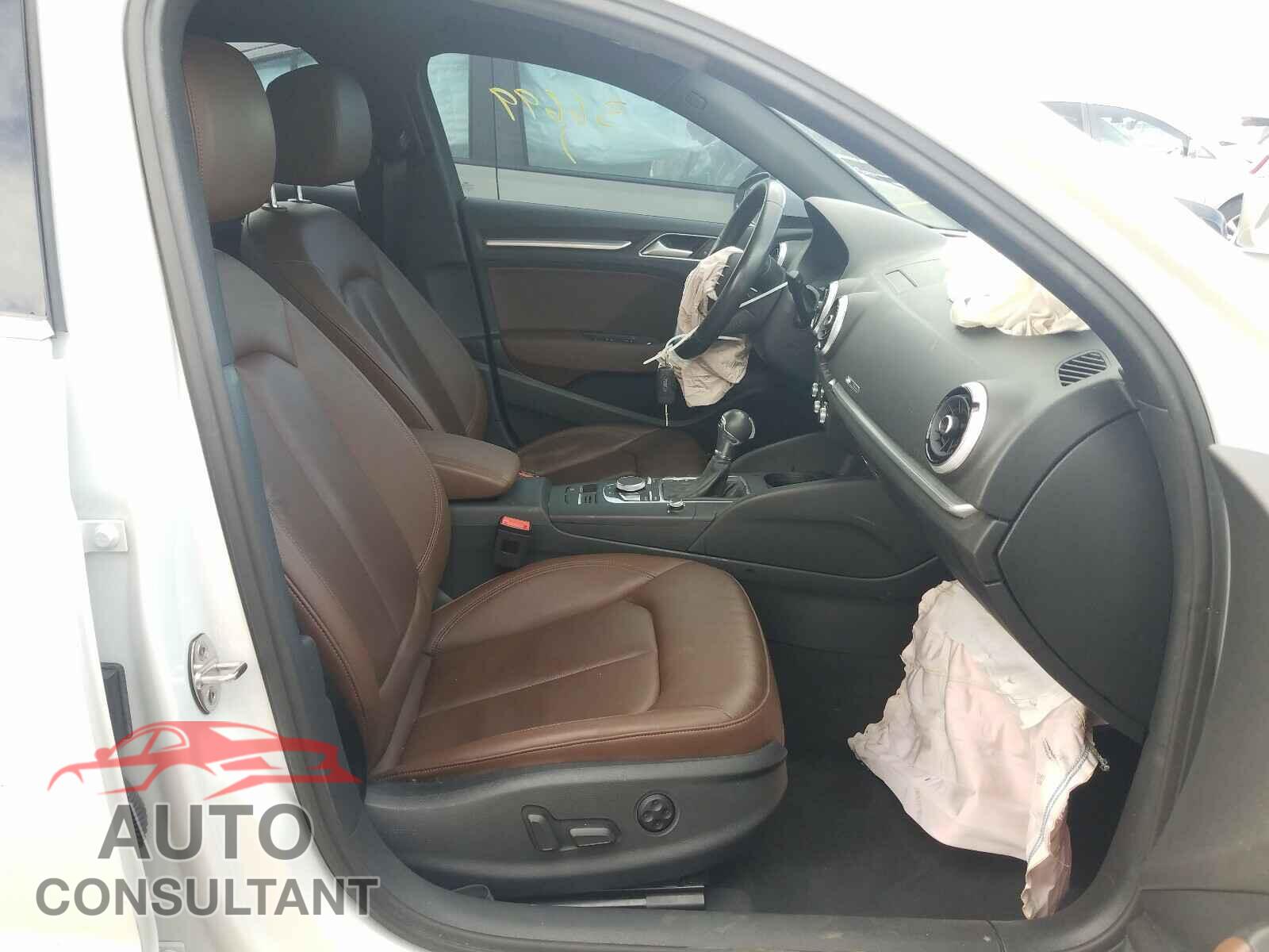 AUDI A3 2017 - WAUGUGFF7H1043762