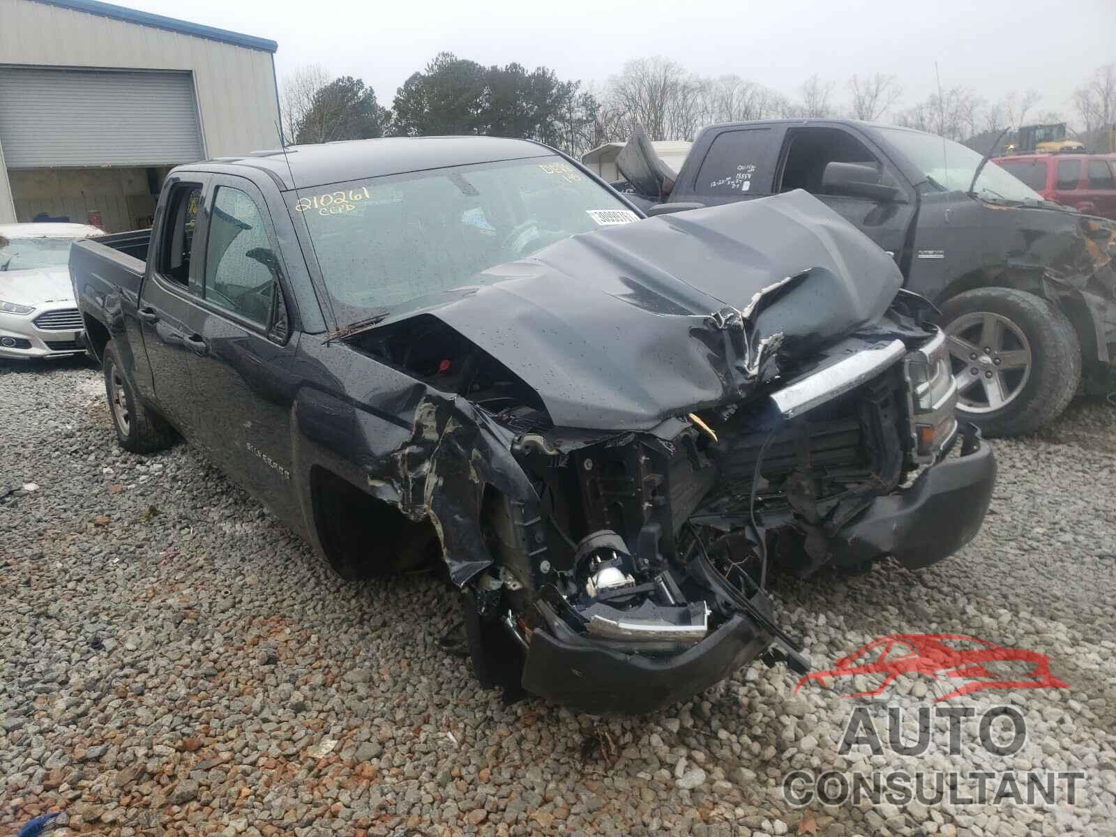 CHEVROLET SILVERADO 2017 - 3FA6P0K93GR165932