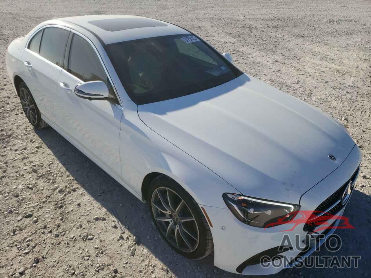 MERCEDES-BENZ E-CLASS 2021 - W1KZF8DB4MA890136