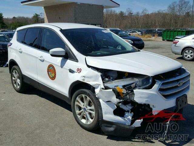 FORD ESCAPE 2017 - 1FMCU9GD2HUE61263