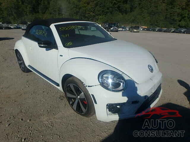 VOLKSWAGEN BEETLE R-L 2015 - 3VW7T7AT1FM801837