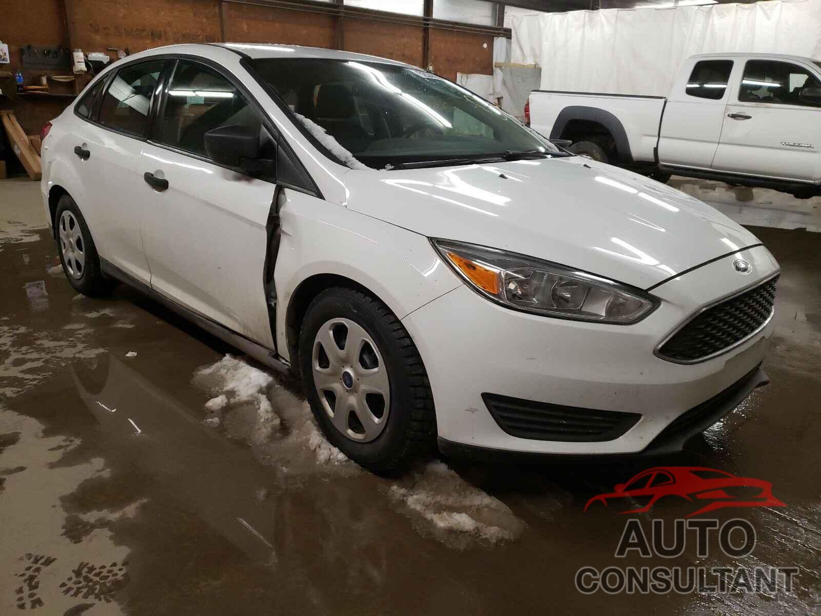 FORD FOCUS 2015 - KMHTC6AD6GU248616