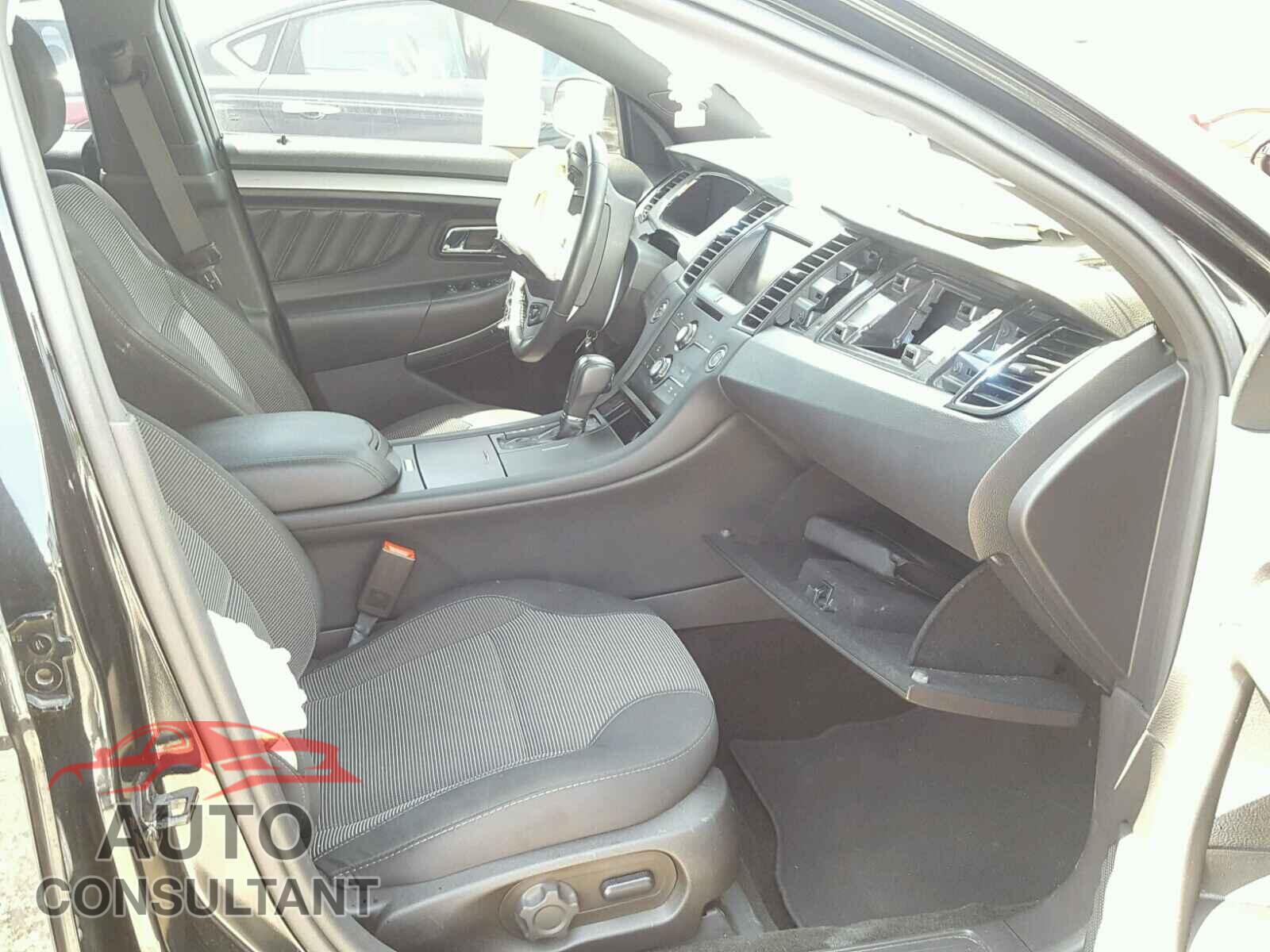 FORD TAURUS 2015 - 1FAHP2E82FG128867