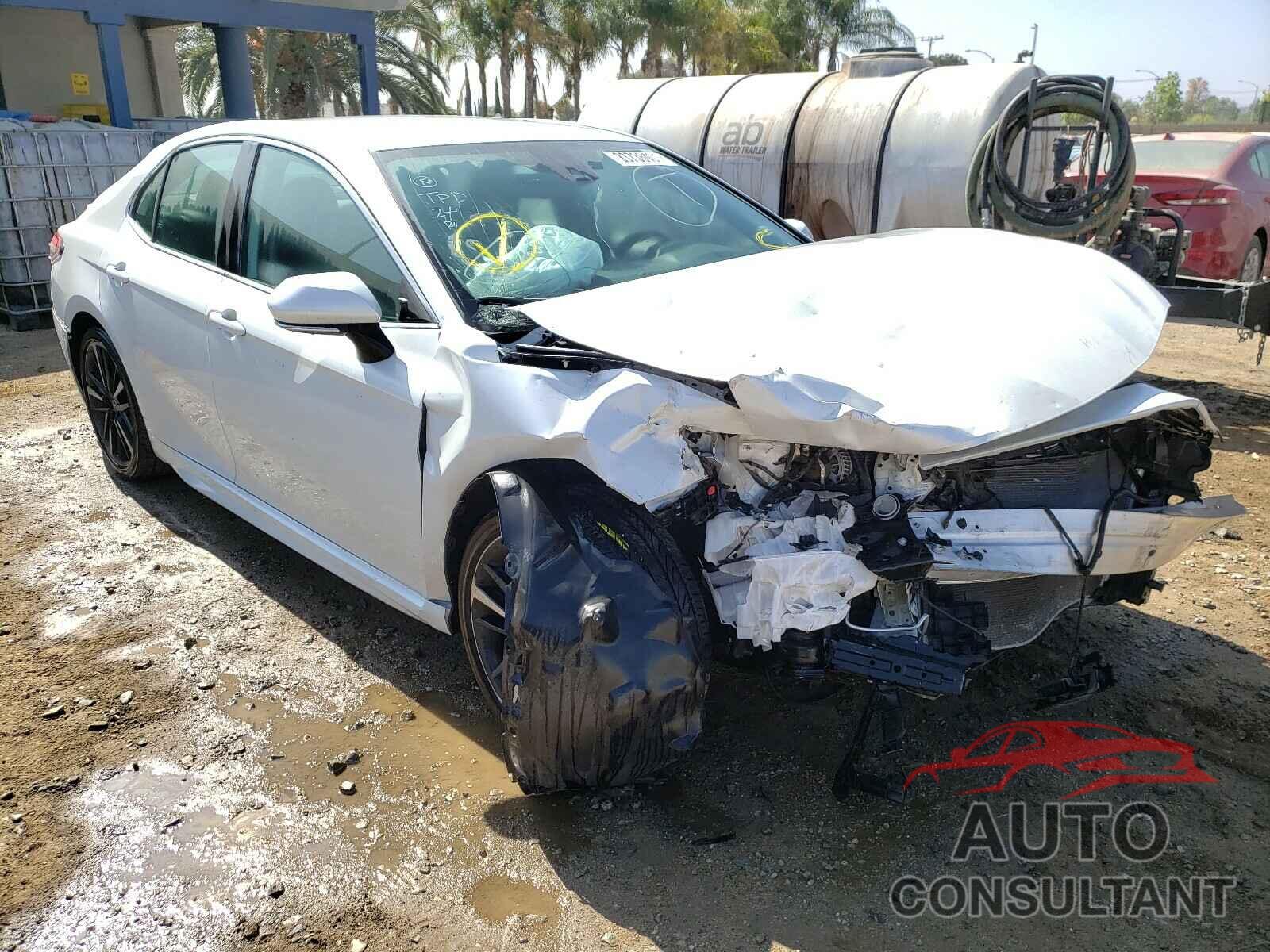 TOYOTA CAMRY 2019 - 4T1B61HK7KU705128