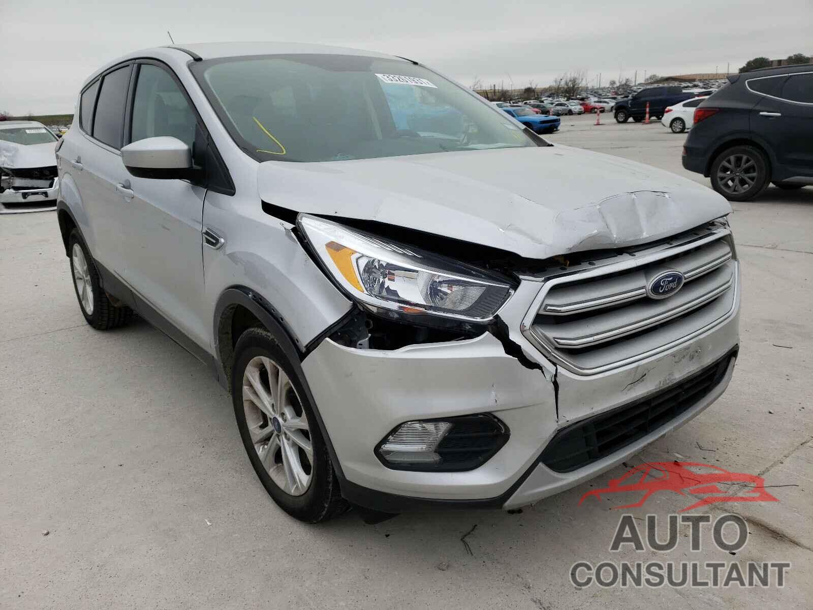FORD ESCAPE 2019 - 1FMCU0G97KUB33674