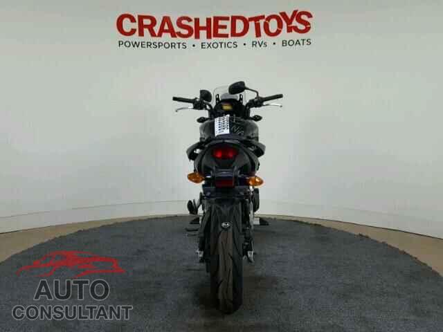 HONDA CB CYCLE 2015 - MLHPC4607F5200161