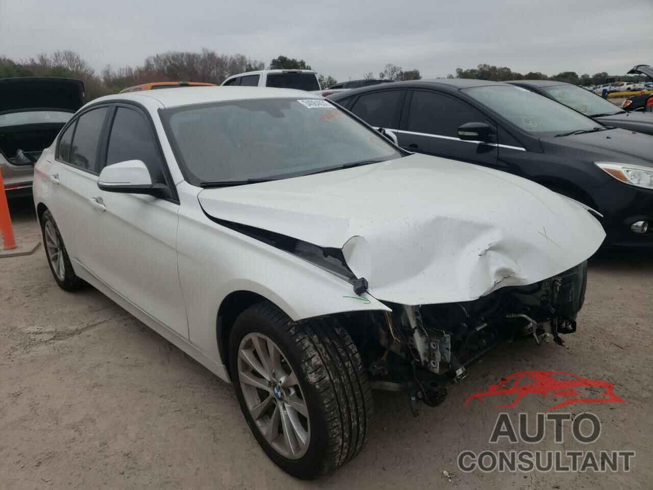 BMW 3 SERIES 2016 - WBA8E1G55GNT38001