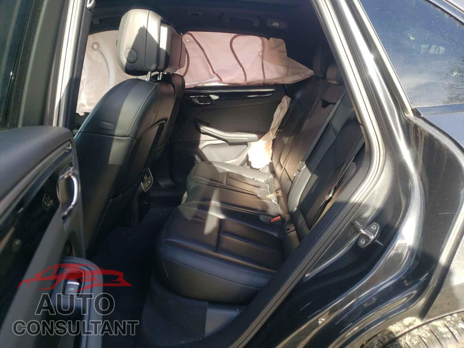 PORSCHE MACAN 2017 - WP1AB2A50HLB10964