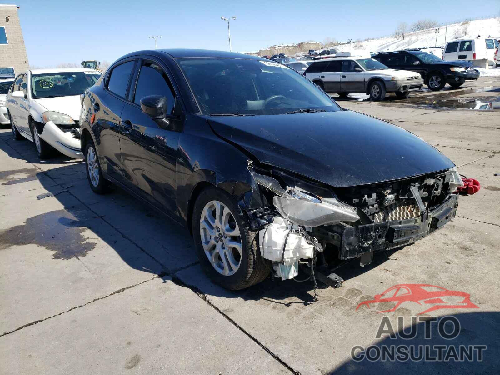 TOYOTA YARIS 2017 - 3MYDLBYV2HY154040