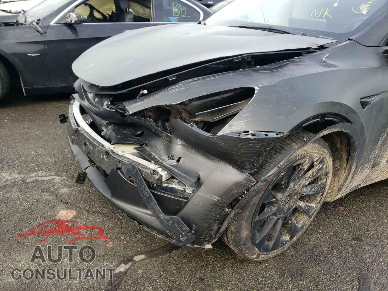 TESLA MODEL Y 2021 - 5YJYGAEE7MF297784