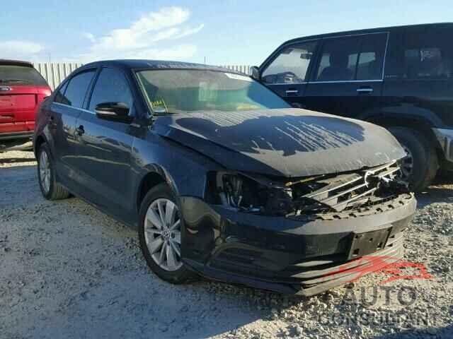 VOLKSWAGEN JETTA 2015 - 3VWD07AJ4FM239426