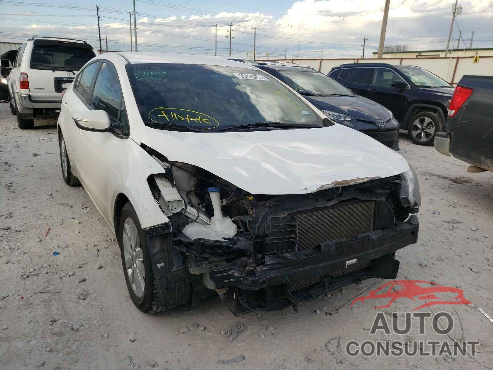 KIA FORTE 2016 - KNAFX4A60G5484150