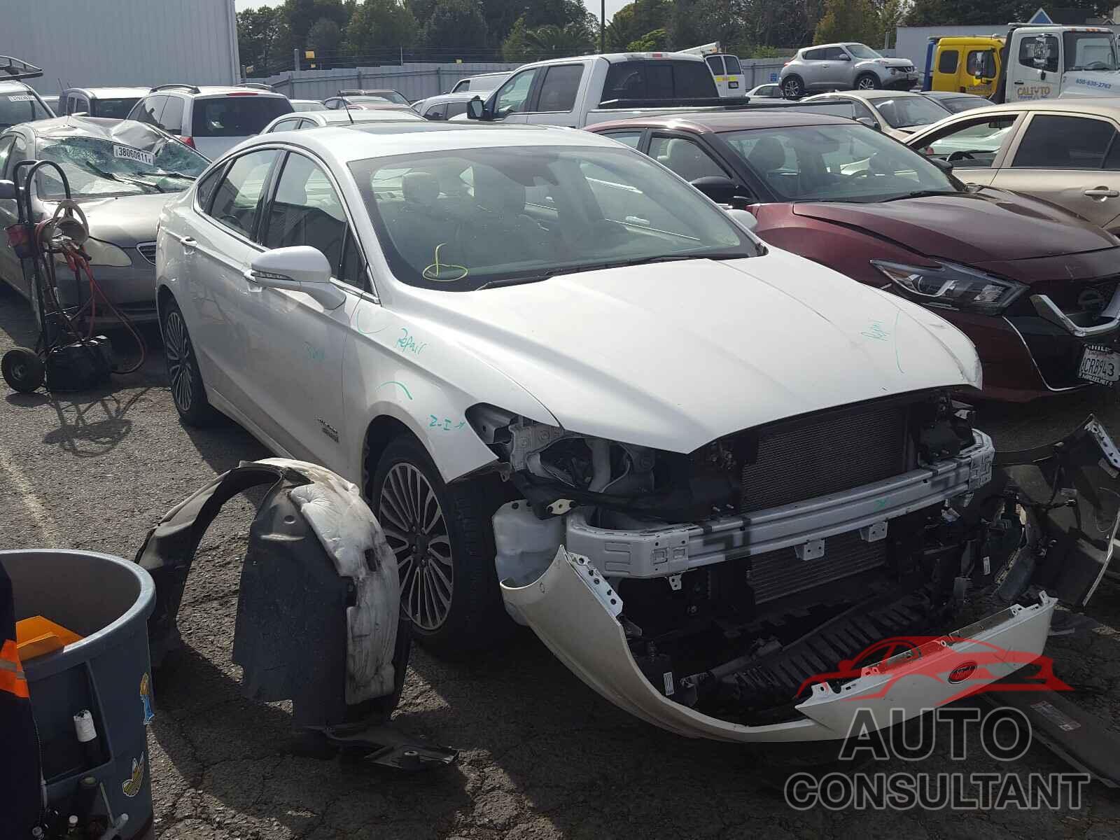 FORD FUSION 2018 - 3FA6P0SU4JR146026