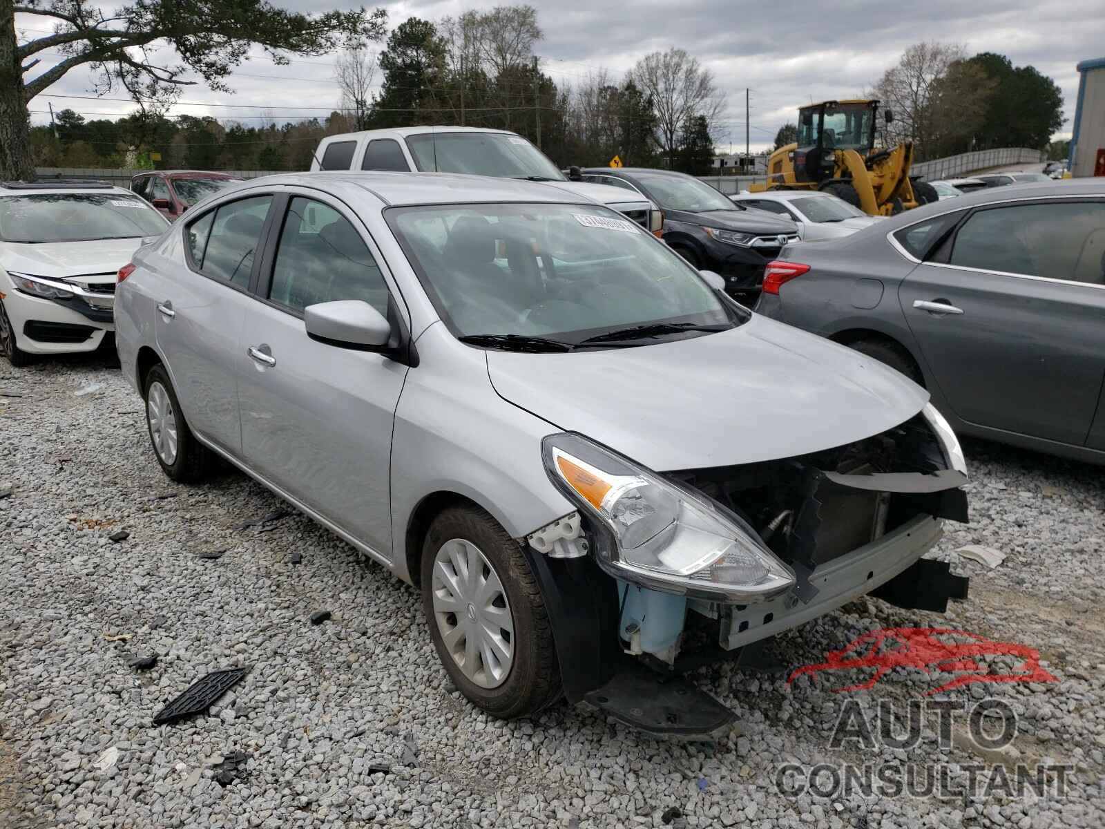 NISSAN VERSA 2019 - 3N1CN7AP5KL846135