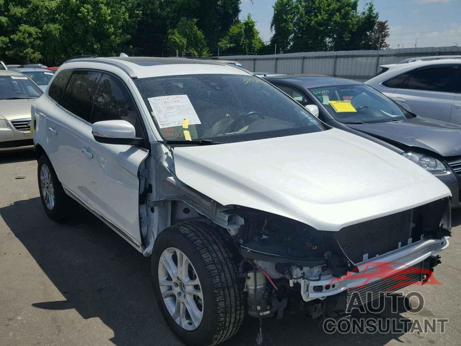 VOLVO XC60 2015 - YV4612RK5F2707659