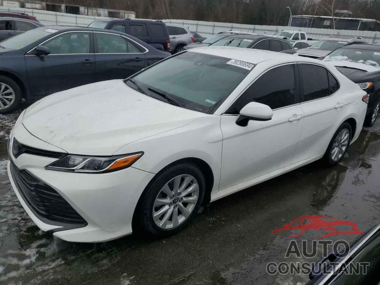 TOYOTA CAMRY 2022 - 4T1C11AKXLU990941