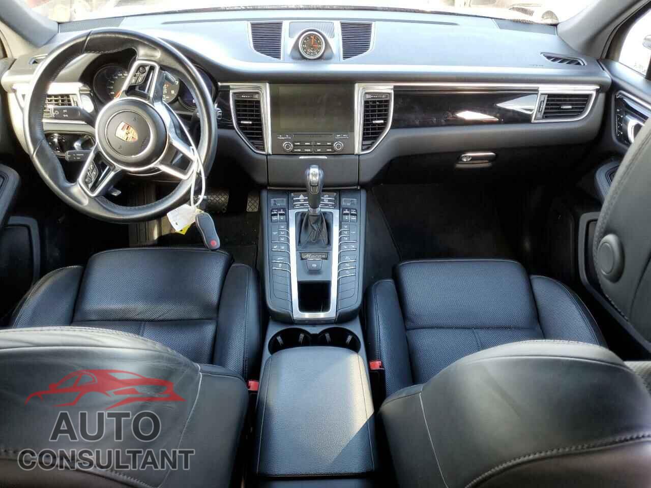 PORSCHE MACAN 2017 - WP1AA2A58HLB06874