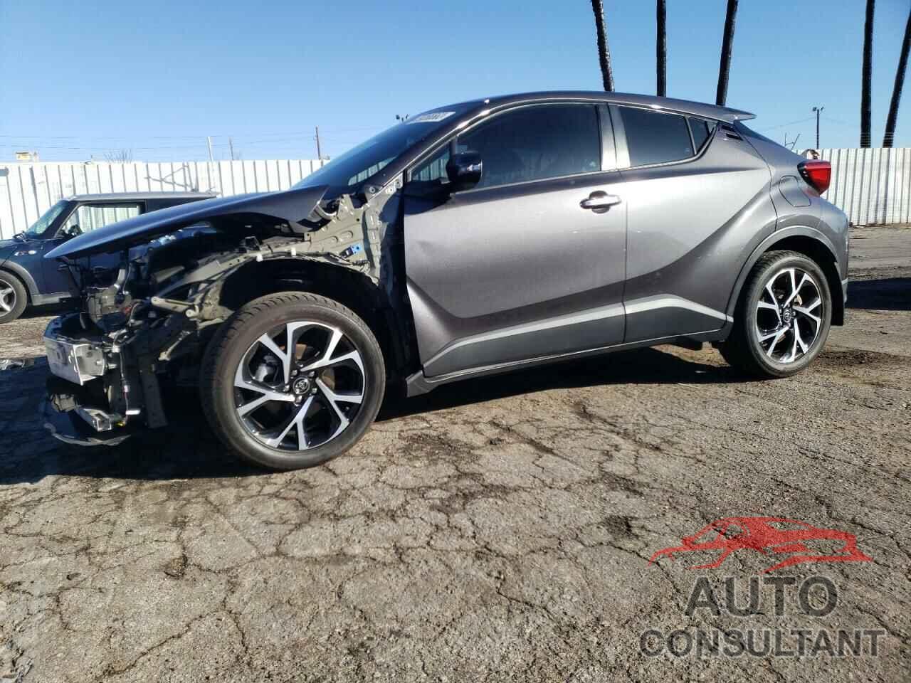 TOYOTA C-HR 2018 - NMTKHMBX1JR046615