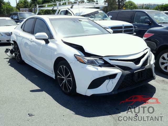 TOYOTA CAMRY 2018 - JTNB11HK2J3055398