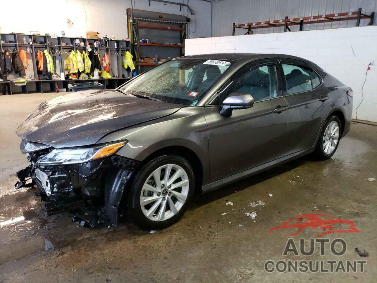 TOYOTA CAMRY 2021 - 4T1C11AK2MU534708