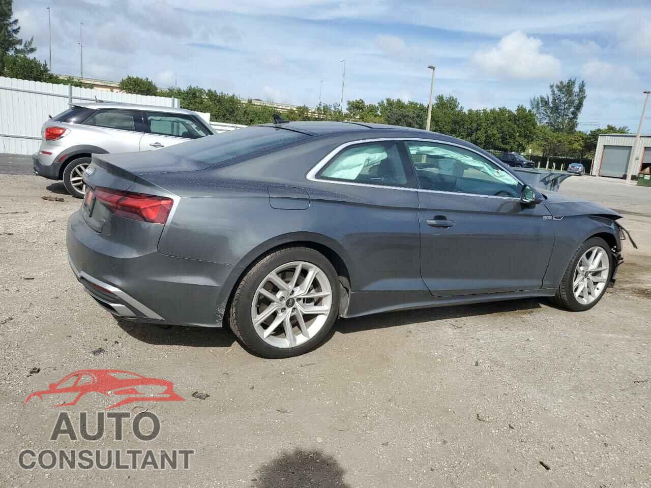 AUDI A5 2023 - WAUTAAF54PA055409