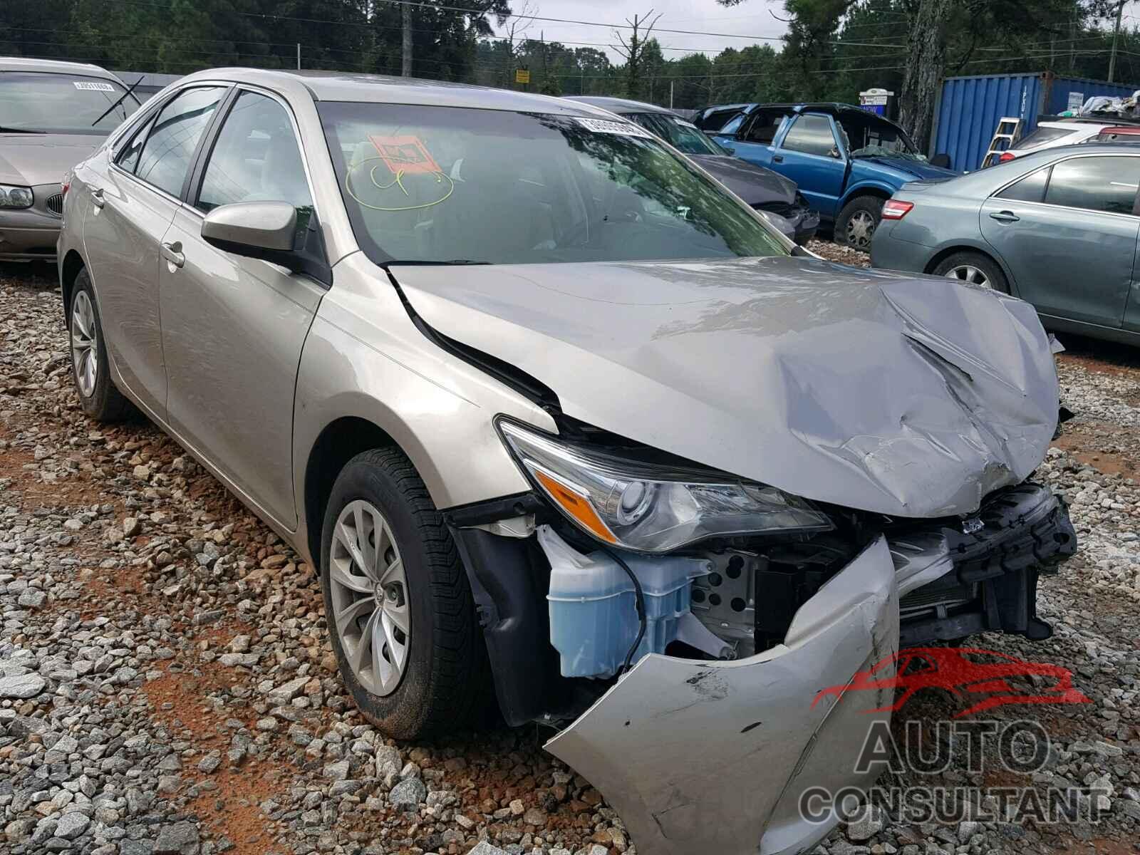 TOYOTA CAMRY 2015 - 4T4BF1FK7FR492339