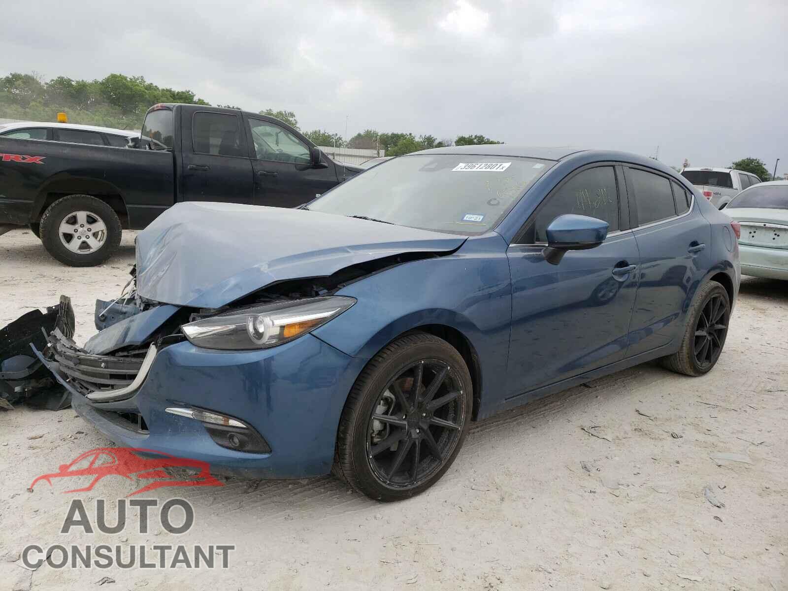 MAZDA 3 2017 - JM1BN1W31H1130926