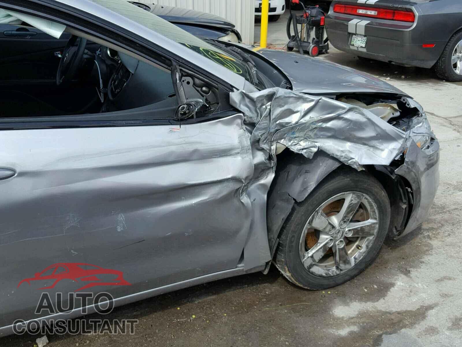 DODGE DART 2015 - 1C3CDFBB1FD420522
