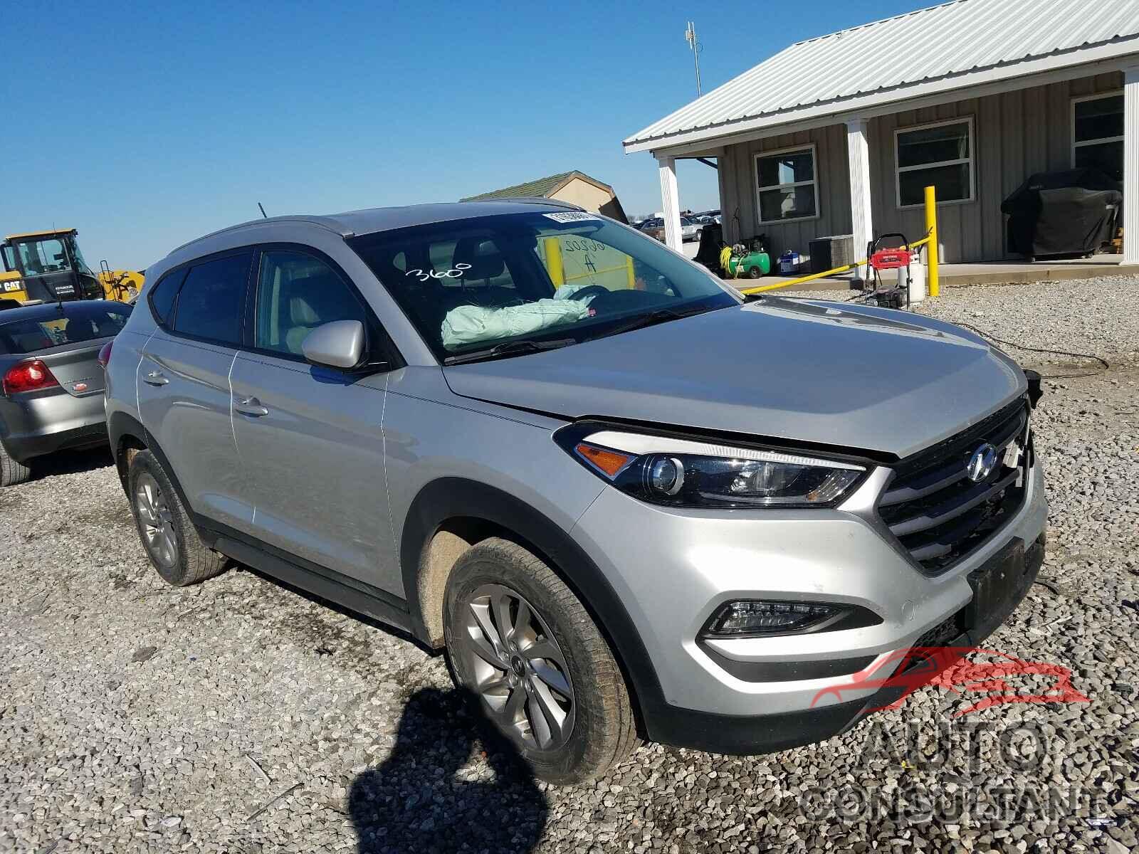 HYUNDAI TUCSON 2017 - KM8J3CA41HU295639