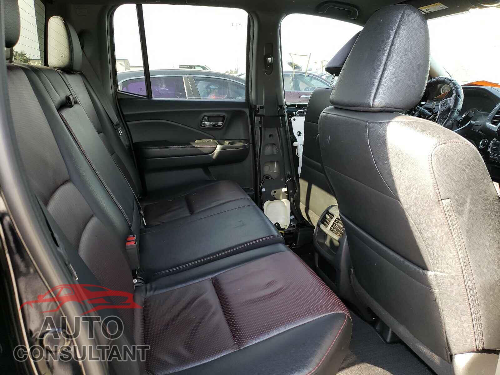 HONDA RIDGELINE 2017 - 5FPYK3F82HB015759