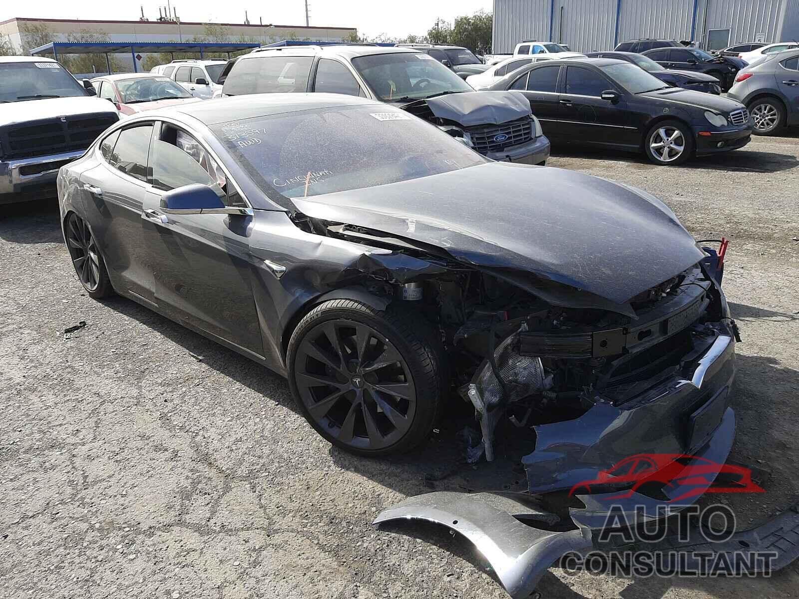 TESLA MODEL S 2019 - 5YJSA1E20KF307209