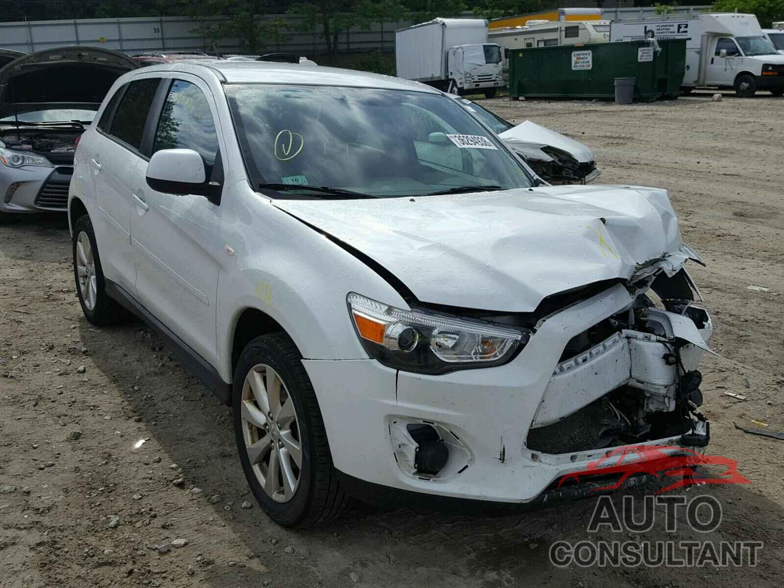 MITSUBISHI OUTLANDER 2015 - 4A4AR3AU7FE033496