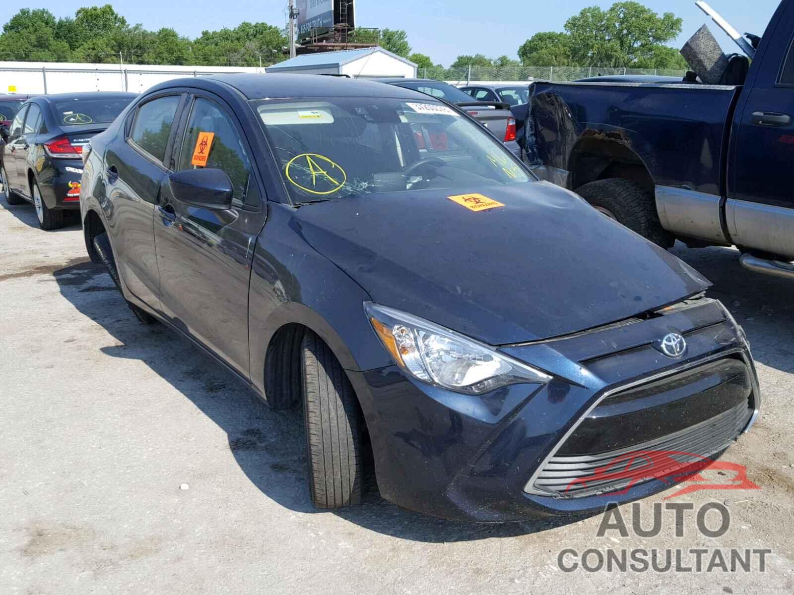TOYOTA YARIS 2017 - 3MYDLBYV5HY162326
