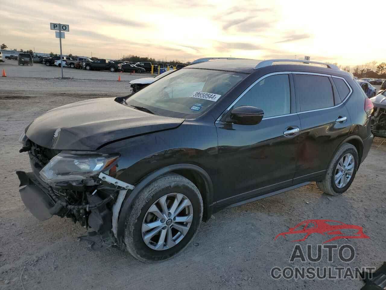 NISSAN ROGUE 2018 - 5N1AT2MT1JC816450