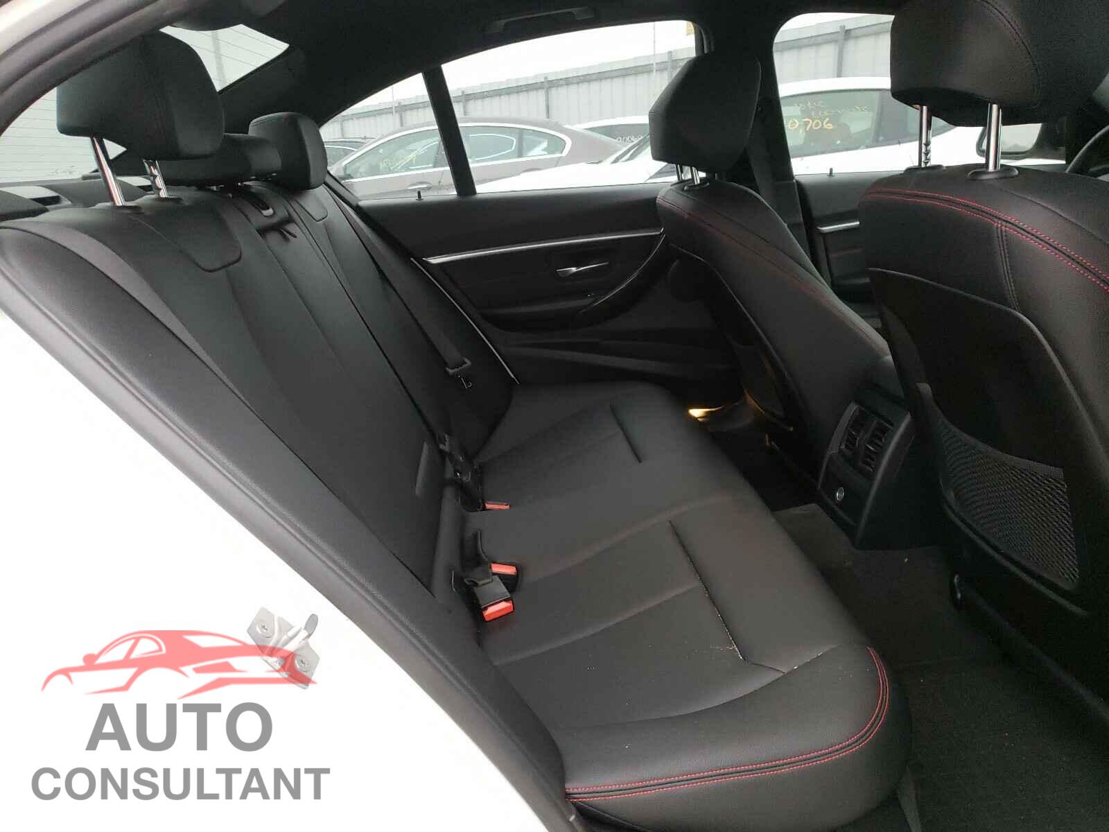 BMW 3 SERIES 2016 - WBA8E9G52GNU27703