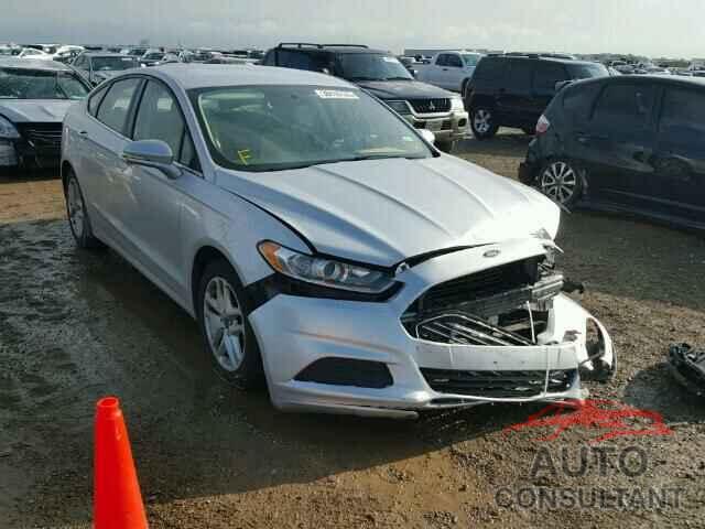 FORD FUSION 2015 - 1FA6P0H77F5116174