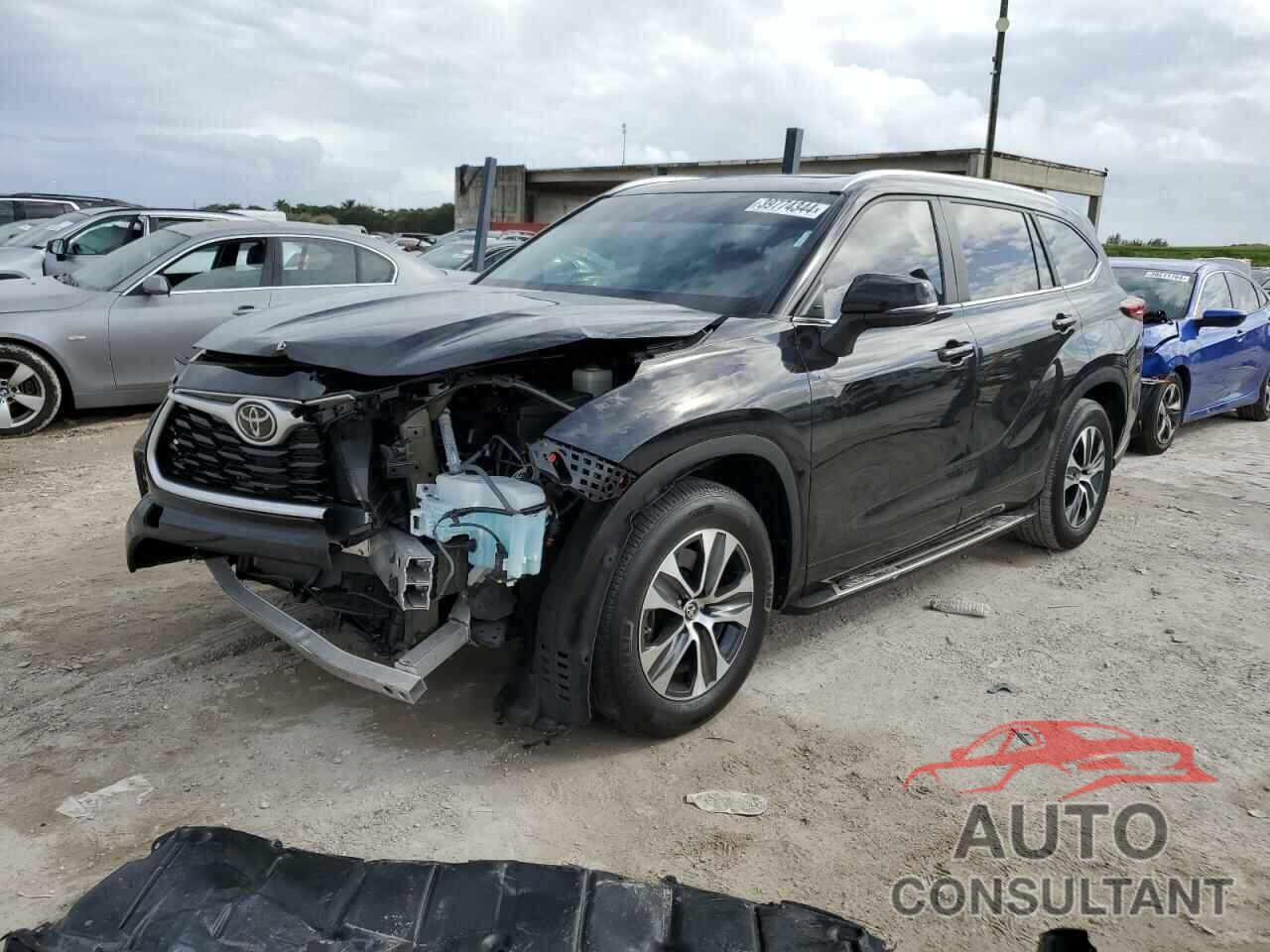 TOYOTA HIGHLANDER 2023 - 5TDKDRAH2PS033952