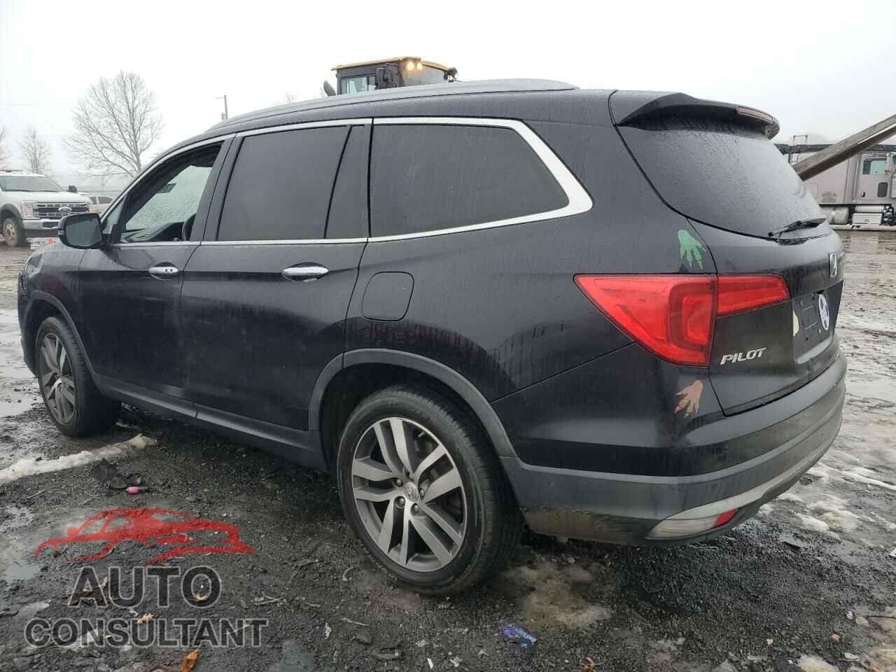 HONDA PILOT 2017 - 5FNYF6H98HB074352